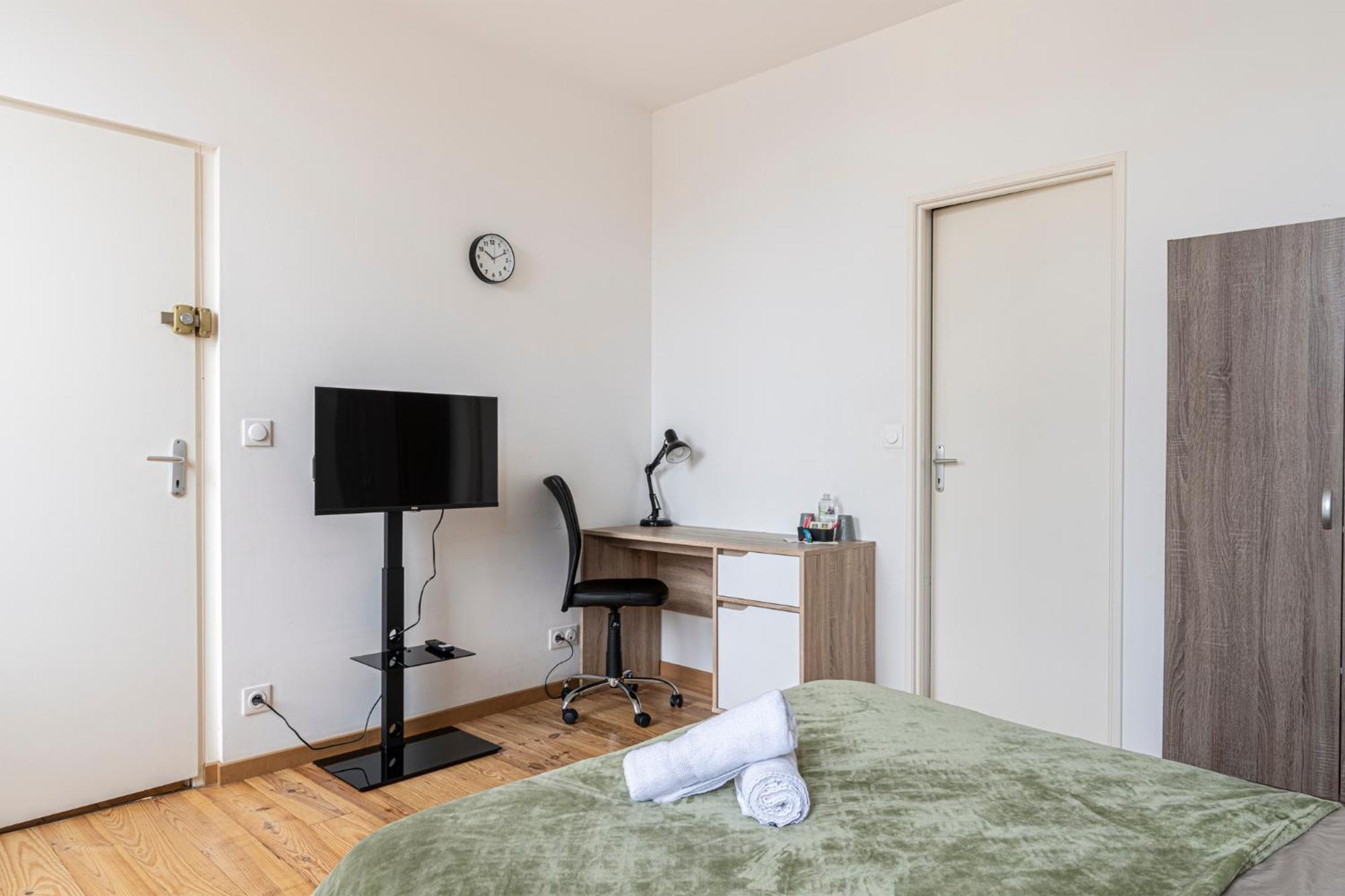 Chambre Privee Premium "La Belle Etoile" Lägenhet Pau Exteriör bild